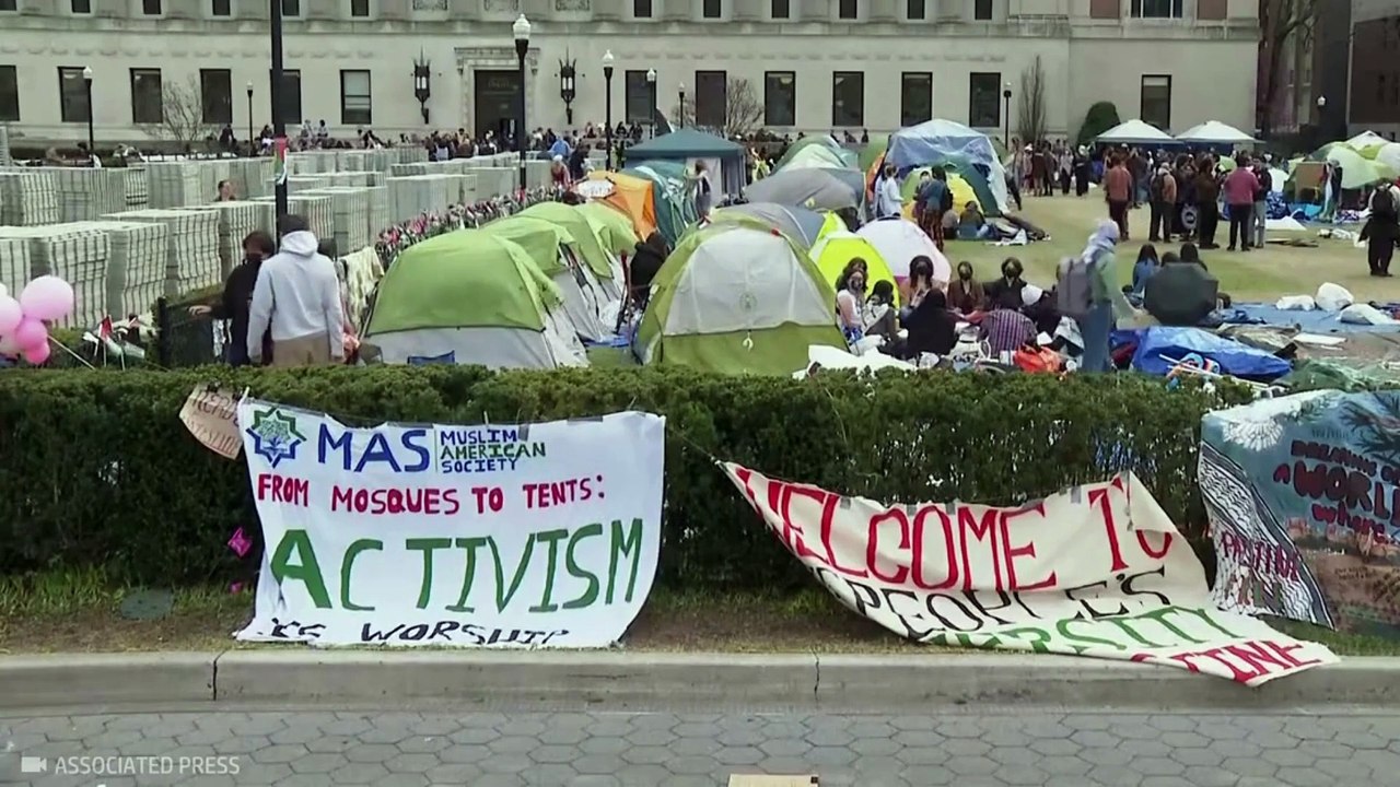 Pro-Palestinian Students on Various US Campuses Clash with Police  Netanyahu responds