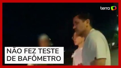 Câmera corporal registra motorista de Porsche sendo liberado por PMs após acidente em SP