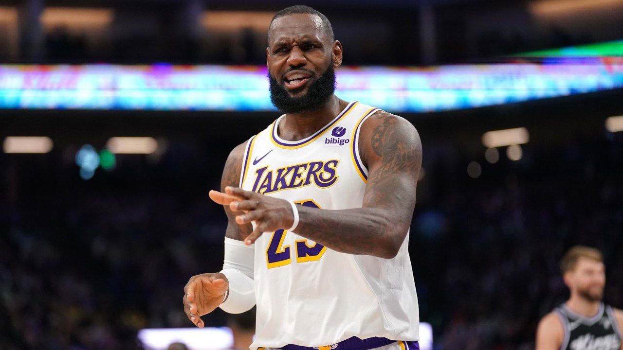 Lakers vs. Nuggets Game 3: Betting Odds & Playe...