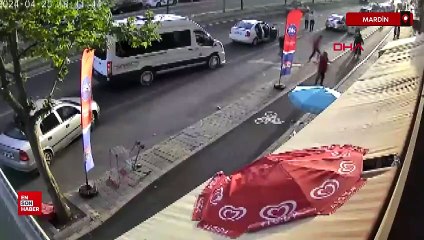 Mardin'deki kazada anne ile kucağındaki bebeği ağır yaralandı
