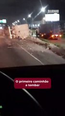 Dois caminhões tomam em menos de uma hora