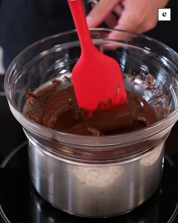 MOUSSE AU CHOCOLAT Facebook