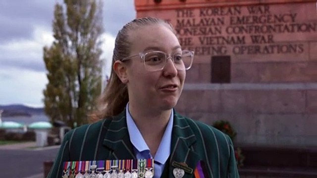 Tasmanians reflect on the shadow of war in honour of Anzacs