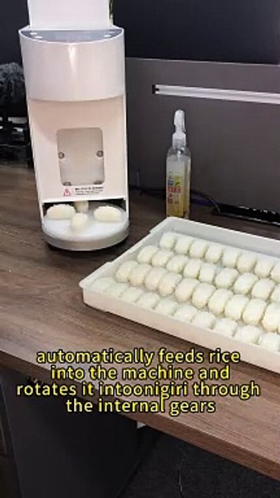 The entire process can be completed with a simple on/off button and stop button operation.