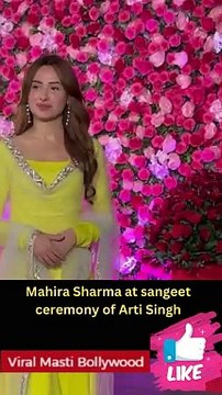 Ankita Lokhande, Mahira Sharma & Karan Singh Grover at Arti Singh Sangeet Ceremony Viral Masti Bollywood