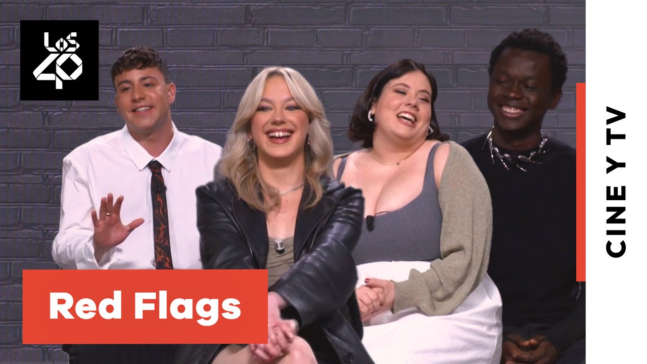 Las red flags de los actores de RED FLAGS: hacer GHOSTING, mirar el móvil a tu pareja… | LOS40