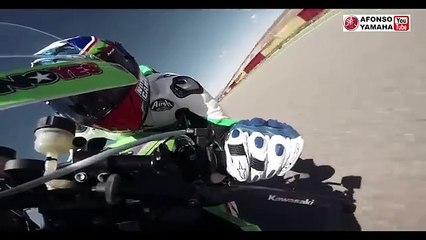 SUPERMOTO vs SUPERBIKE!