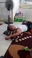 MBAH GUNDUL SEDANG TIDUR
