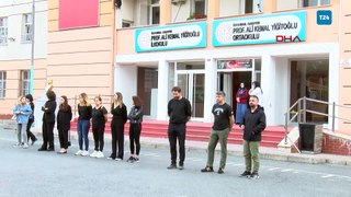 Sarıyer’de öğretmenin darbedildiği okulda öğretmen ve öğrencilerden protesto