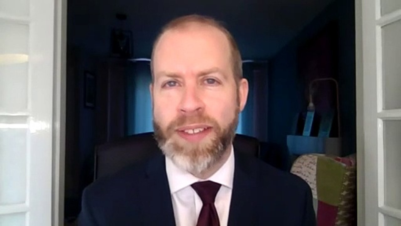Labour MP brands Tory Minister embarrassing aft...
