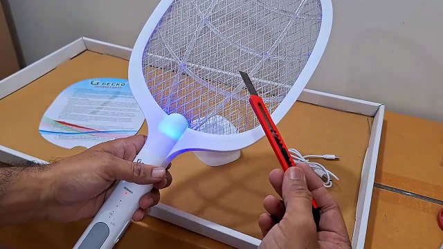 Unboxing and Review of Mosquito Bats Racket Killer Five Nights Mosquito Killer Racket Rechargeable Handheld Electric Fly Swatter Mosquito Killer