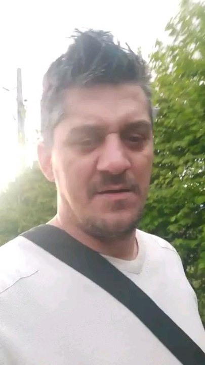Șogor Tiberiu Adrian 26/04/2024                    "Mersul pe jos face piciorul frumos. " 
