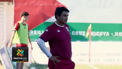 td7-quesada-debera-armar-un-rompecabezas-para-enfrentar-a-adg-260424