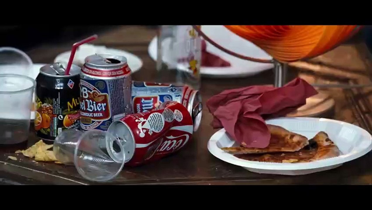 LOL (LAUGHING OUT LOUD) Film - Clip mit  mit Sophie Marceau - Kiffen mit 40