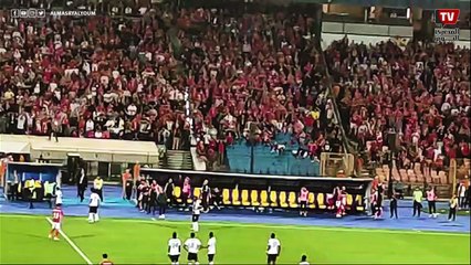 مدرب مازيمبي يركع أمام الحكم بعد إلغاء الهدف الأول لمازيمبي