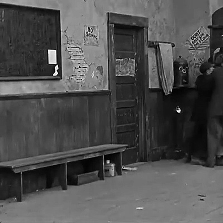 Charlie Chaplin Comedy Video