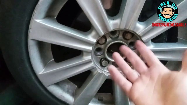 Como Apertar As Rodas Do Carro Qual É O Torque Correto Para Rodas Do Carro