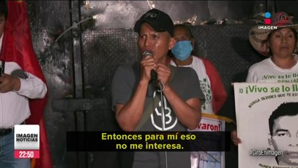 “Salió peor que Peña Nieto, es un farsante”: Padres de normalistas desaparecidos a López Obrador