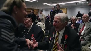 شاهد: قدامى المحاربين البريطانيين يجتمعون في لندن لإحياء الذكرى 80 لإنزال النورماندي