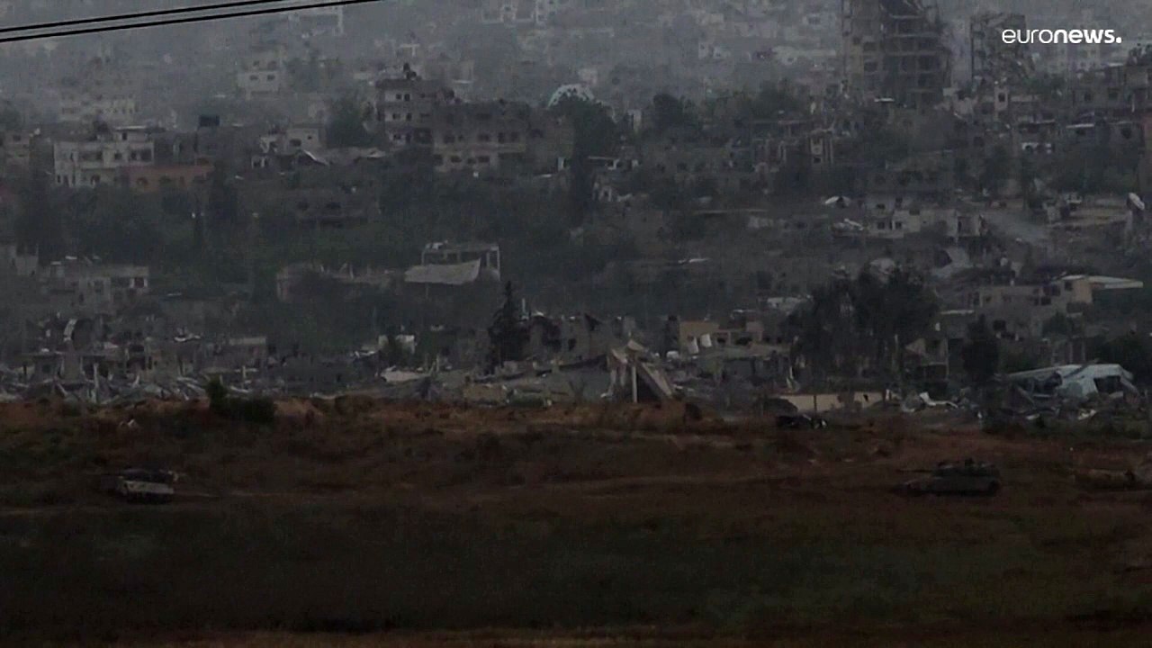 حرب غزة في يومها الـ 204: لا بوادر تهدئة تلوح في الأفق وقصف إسرائيلي عنيف على مخيم النصيرات
