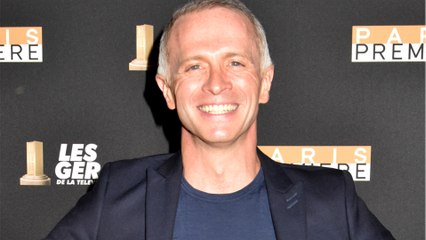 GALA VIDEO - Samuel Étienne, cette mauvaise habitude que ses enfants n’apprécient pas : “Ils m’engueulent un peu”