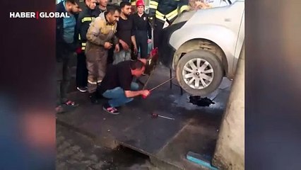 Konya'da tamire götürdüğü aracının içinden kocaman bir yılan çıktı