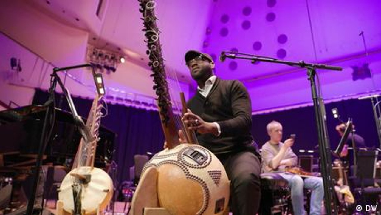 Mit der Kora in den Konzertsaal: Seckou Keita