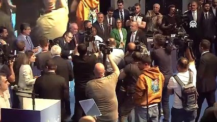 Akşener'den veda konuşması