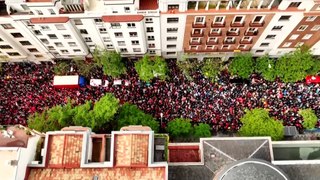 Miles de manifestantes gritan 'No pasarán' en Ferraz