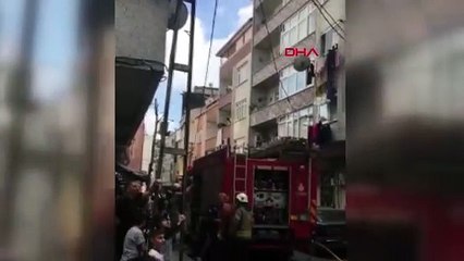 Bağcılar’da doğalgaz kaçağından yangın çıktı! Dört çocuk evde yalnız yakalandı