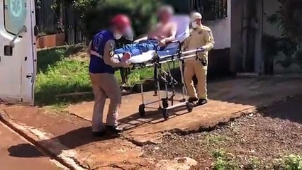 Homem fica ferido após cair de escada no Santa Cruz