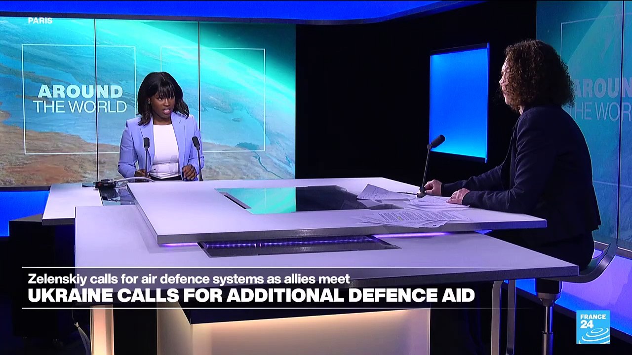 Ukraine: Russia hits energy sites, Zelensky calls for air defence systems