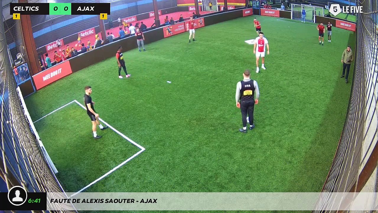 Faute de Alexis Saouter - AJAX