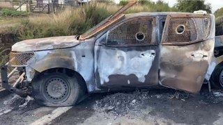 “Esto no tiene precedentes”: reacciones al crimen contra tres carabineros en Chile que fueron hallados dentro de un vehículo calcinado