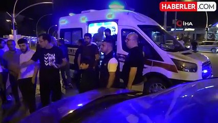 Üç aracın karıştığı kazada ortalık savaş alanına döndü