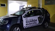 Motorista é detida por embriaguez ao volante após bater em carro estacionado no Santa Cruz