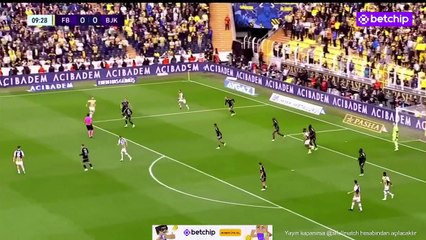 Fenerbahçe Sürpriz Galibiyetle Beşiktaş'ı 2-1 Yendi ⚽
