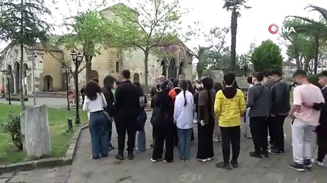 Trabzon’daki Ayasofya Camii’ne yoğun ilgi