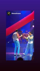 Mickael Carreira e David Carreira prestam homenagem à irmã Sara