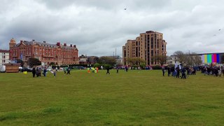 Portsmouth champions ceremony: Crowds build on Southsea common as they look to herald their heroes