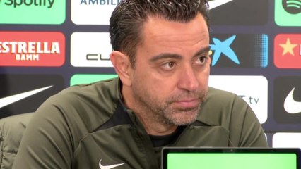 Download Video: Los dos momentos más tensos de Xavi tras la renovación: ambos a preguntas sobre un cambio en su staff y la preparacción deportiva