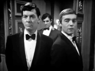 2. Masterful Acting in ''The Power Game'' - Patrick Wymark, Barbara Murray, Michael Jayston