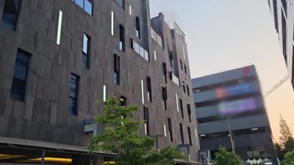 인천 호텔 빈 객실에서 불...투숙객 30여 명 대피 / YTN