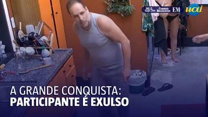 Vídeo: ex-Polegar é expulso de reality após ameaçar colega com faca