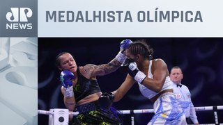 Atleta brasileira Bia Ferreira se torna campeã mundial de boxe