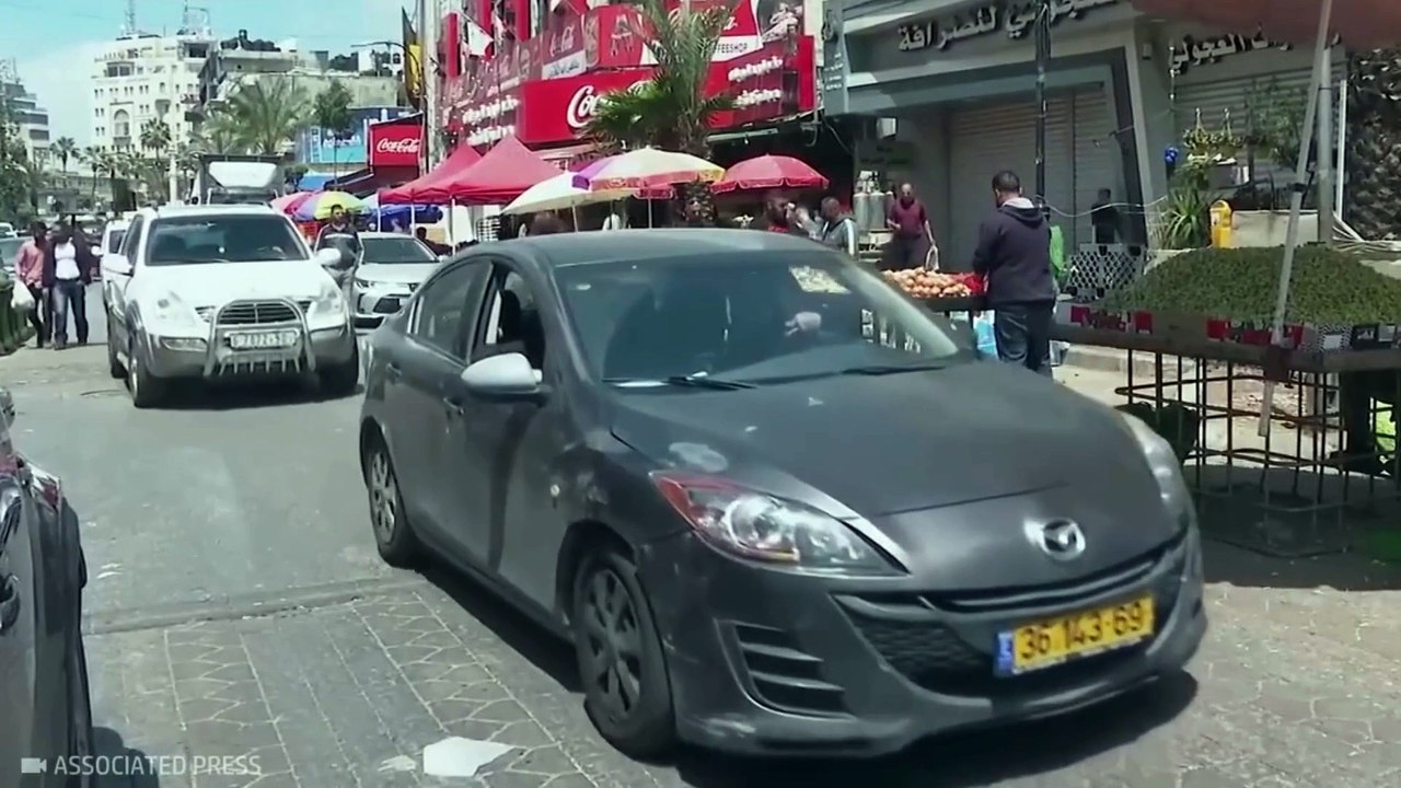 Hamas promises to lay down weapons if a Palestinian state is formed