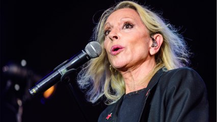 GALA VIDEO - Véronique Sanson hospitalisée : la chanteuse contrainte de reporter son prochain concert