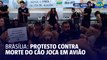 Manifestantes protestam contra morte do cão Joca no Aeroporto de Brasília
