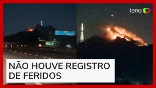 Incêndio atinge o Pico do Jaraguá, na Zona Norte de São Paulo