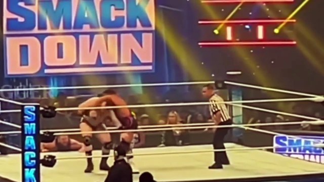 Sheamus vs Chad Gable (Off Air Match) WWE SmackDown April 26 2024